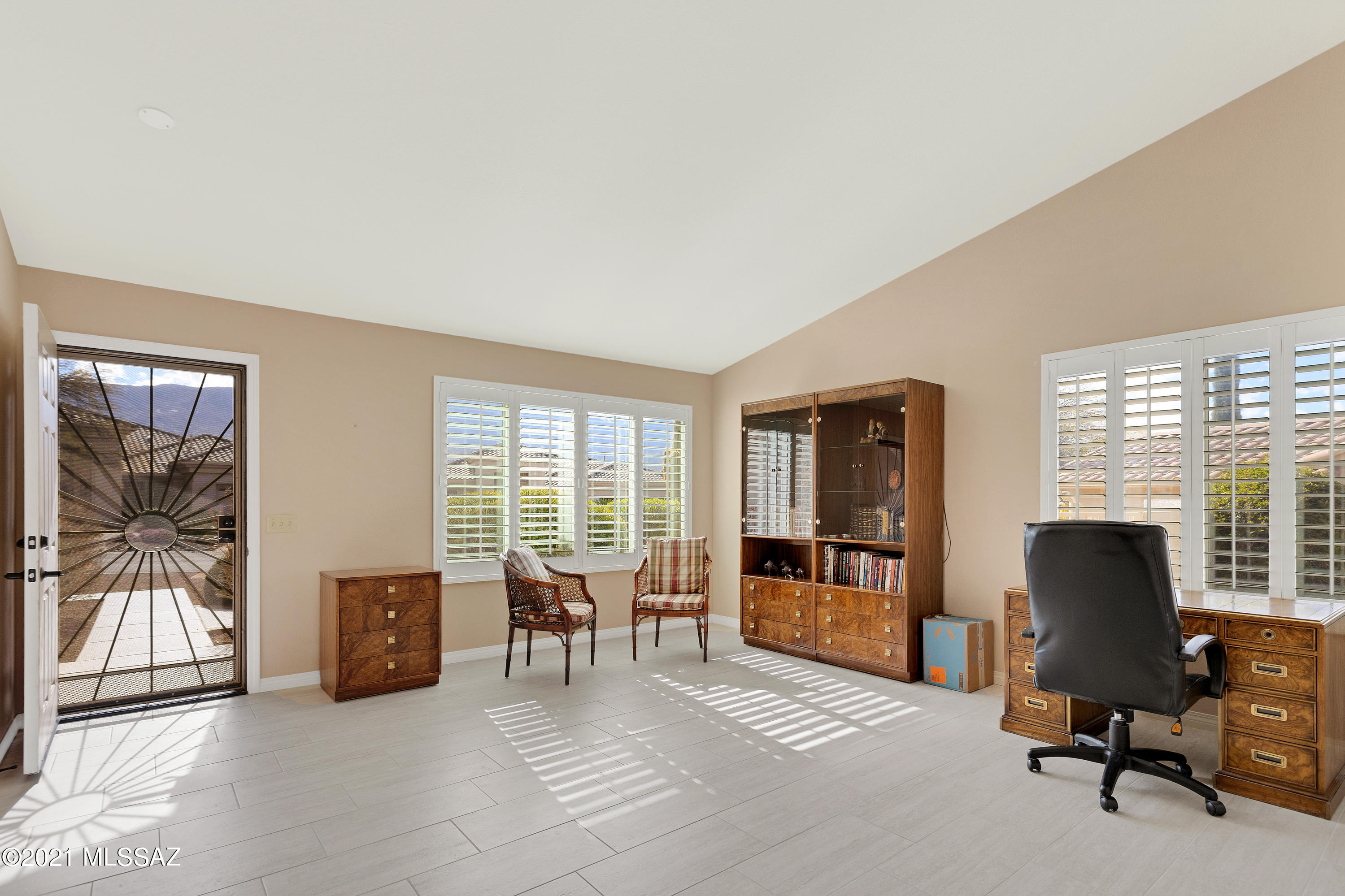 38120 South Stone Ridge Court Tucson, AZ 85739 - Photo 6 of 27