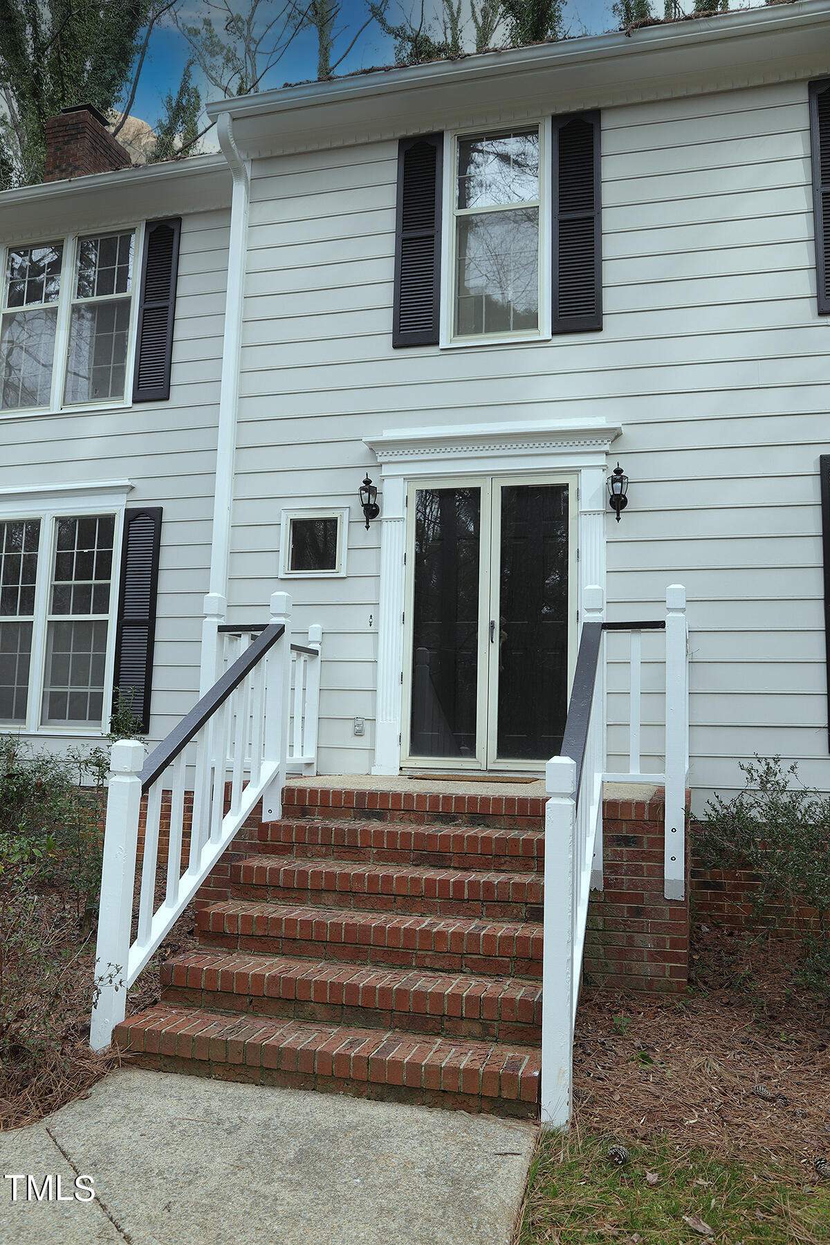 8604 Langtree Lane Raleigh, NC 27613 - Photo 2 of 35 8604 Langtree LaneA