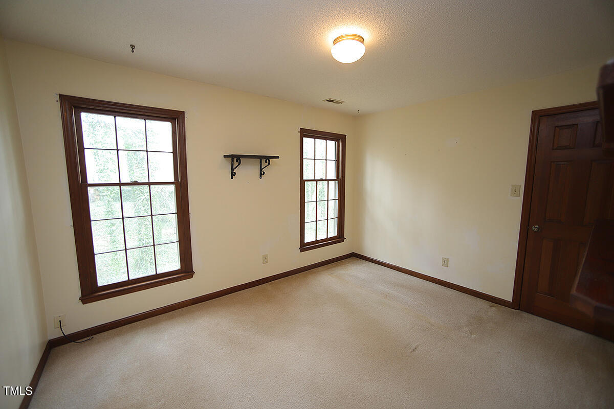8604 Langtree Lane Raleigh, NC 27613 - Photo 25 of 35 8604 Langtree LaneX