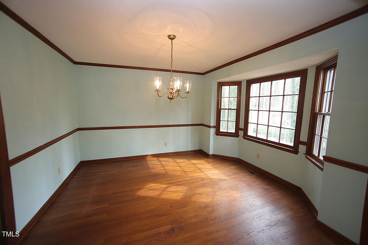 8604 Langtree Lane Raleigh, NC 27613 - Photo 8 of 35 8604 Langtree LaneG