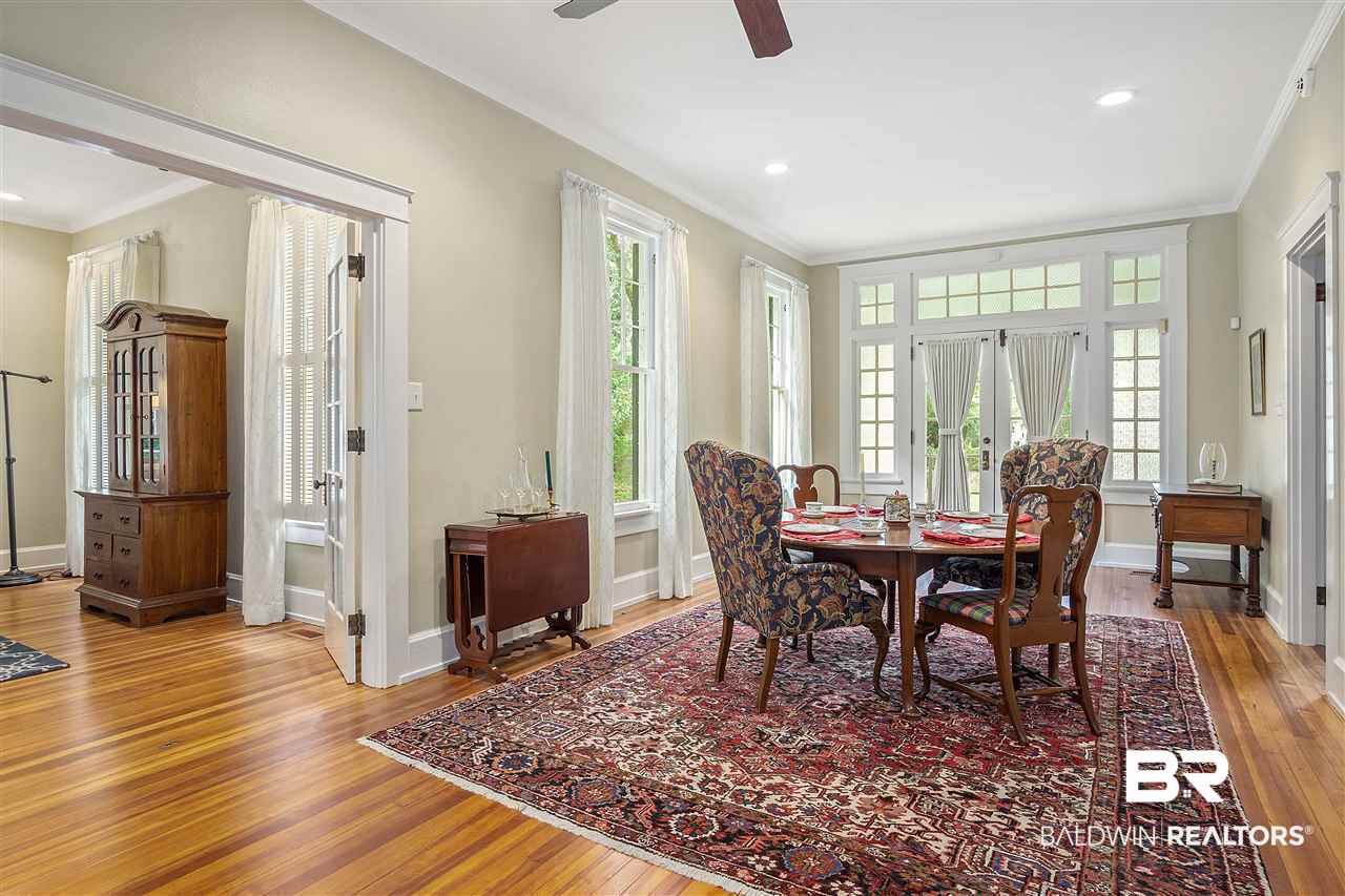 4564 Old Shell Road Mobile, AL 36608 - Photo 3 of 40 Dining Room