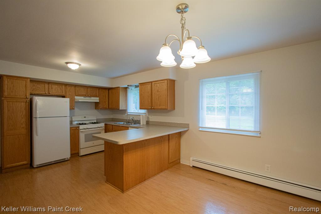 1220 Farnsworth Road Lapeer, MI 48446 - Photo 4 of 39