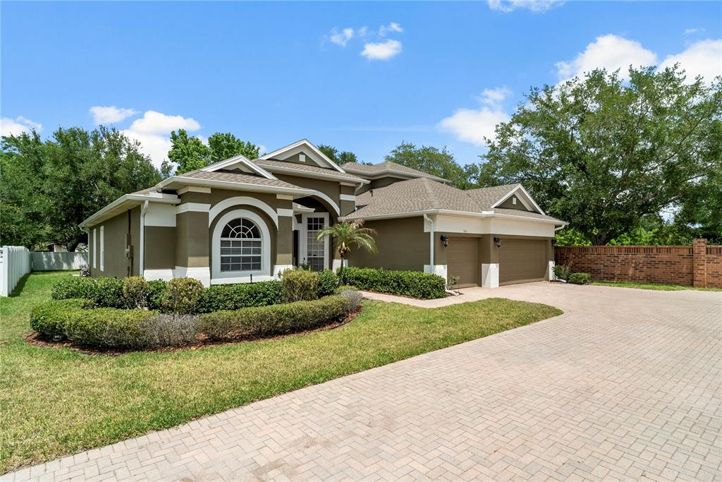 925 Bainbridge Loop Winter Garden, FL 34787 - Photo 2 of 46