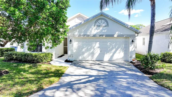 $384,900 | 25431 Fairway Dunes Court, Bonita Springs, FL 34135