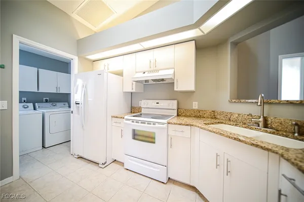 $384,900 | 25431 Fairway Dunes Court, Bonita Springs, FL 34135