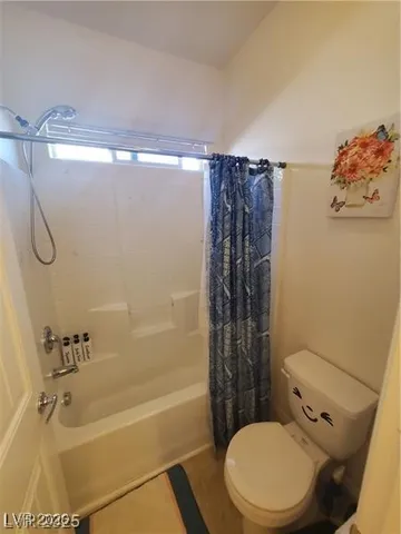 $2,590 | 9661 Greensburg Avenue, Las Vegas, NV 89178