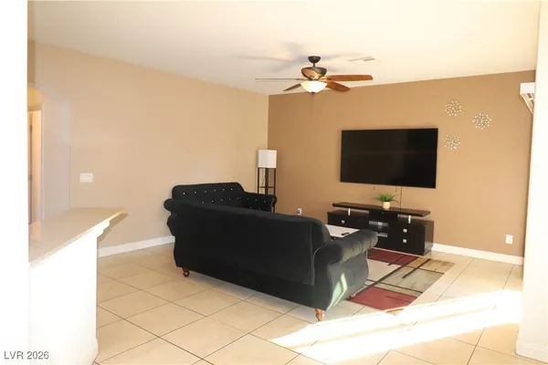 $2,590 | 9661 Greensburg Avenue, Las Vegas, NV 89178