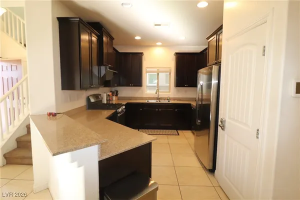 $2,590 | 9661 Greensburg Avenue, Las Vegas, NV 89178