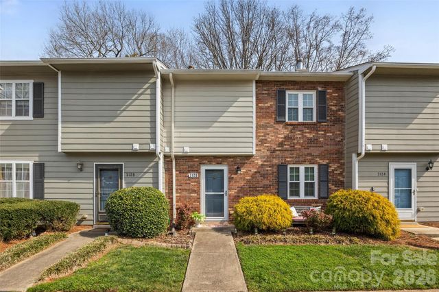 $297,000 | 3126 Heathstead Place, Charlotte, NC 28210