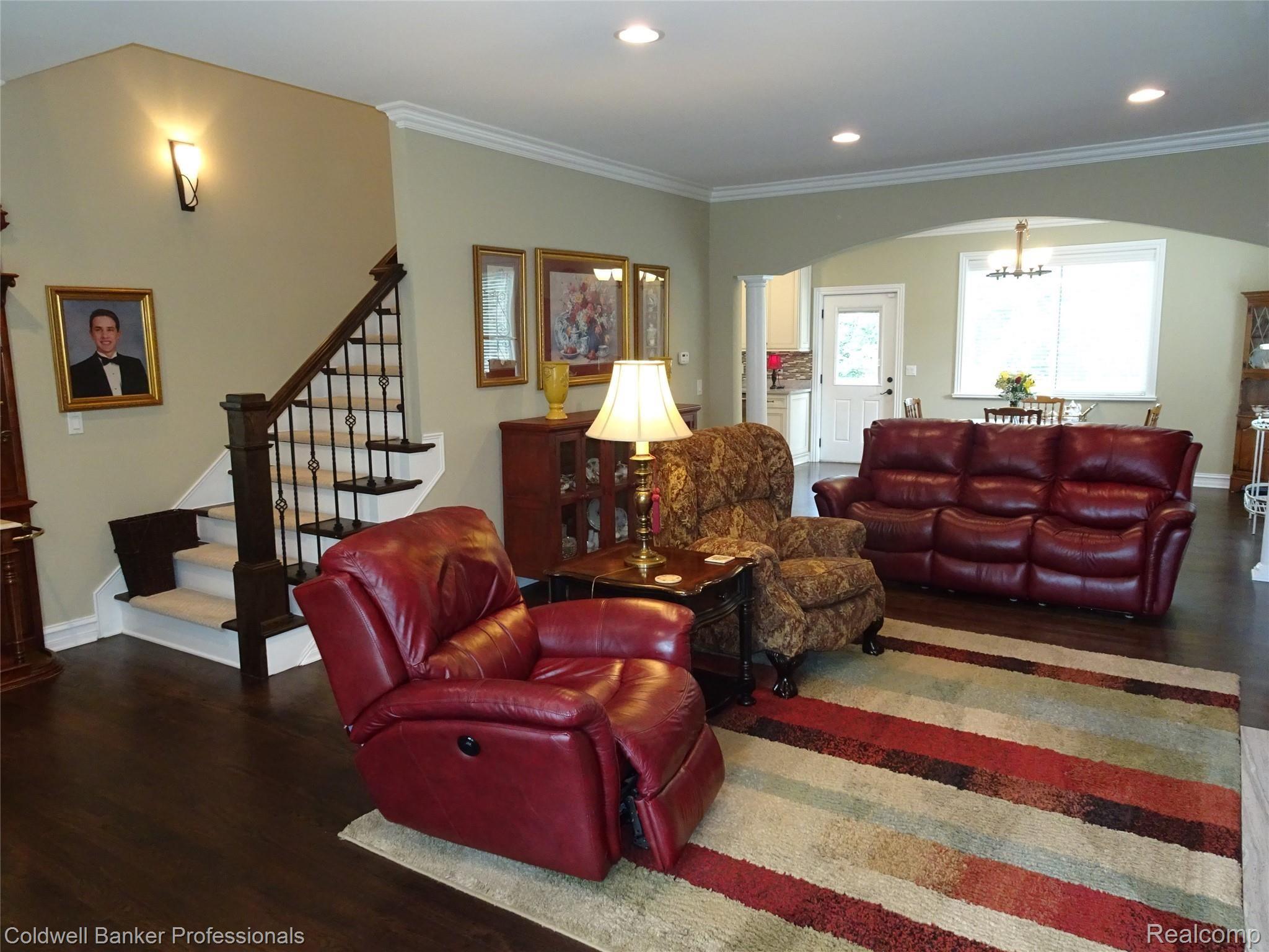 2741 Harrison Avenue Rochester, MI 48307 - Photo 4 of 65 DSC06049.JPG