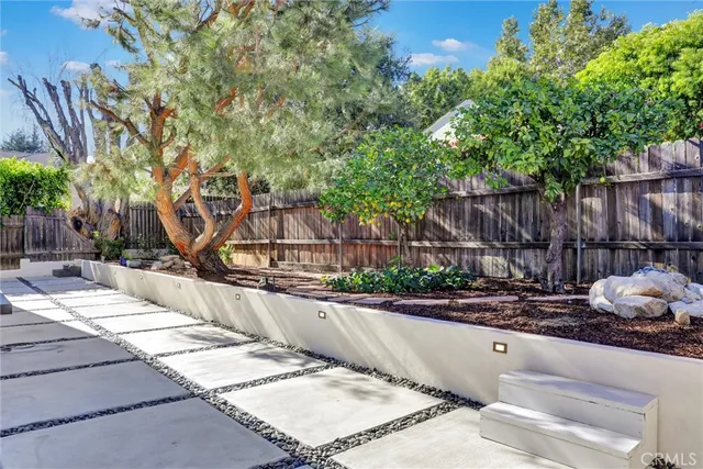 $1,950,000 | 2434 Prospect Avenue, Montrose, CA 91020