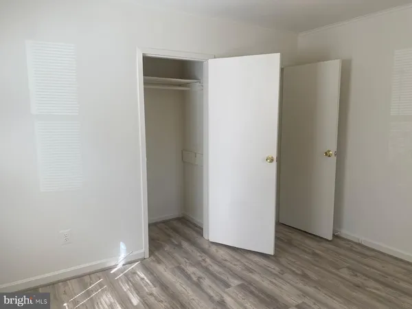 $2,995 | 2200 Greenwich Street, Falls Church, VA 22043
