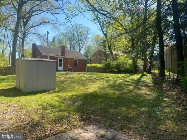 $2,995 | 2200 Greenwich Street, Falls Church, VA 22043