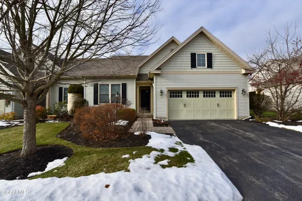 $422,000 | 48 Fathers Way, Guilderland, NY 12159