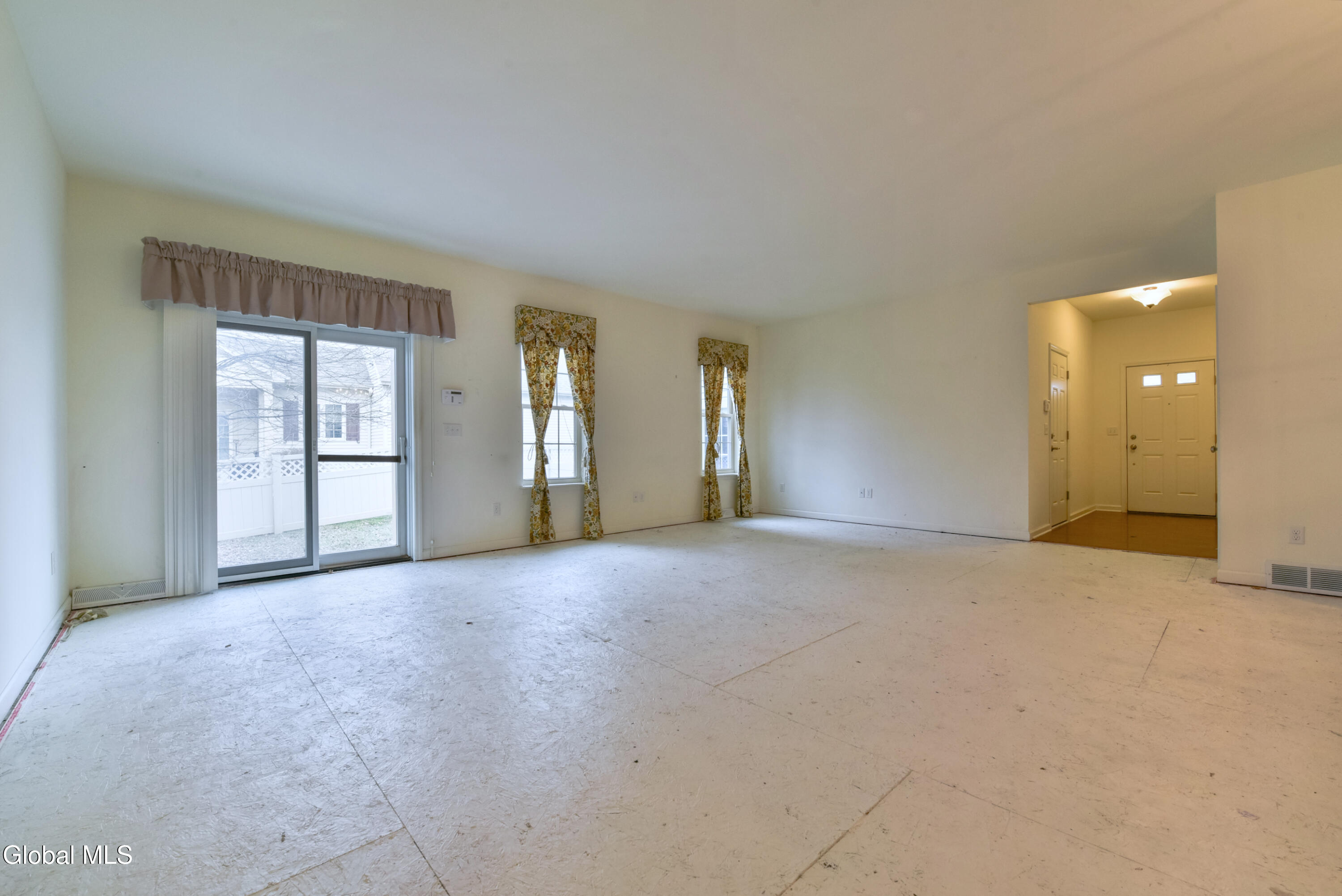 48 Fathers Way Guilderland, NY 12159 - Photo 11 of 45 8