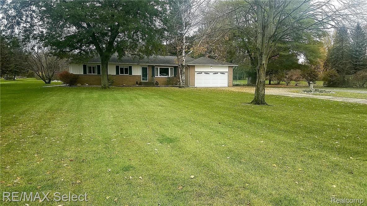 2313 Morrish Road Swartz Creek, MI 48473 - Photo 2 of 50 20181102_203720.jpg