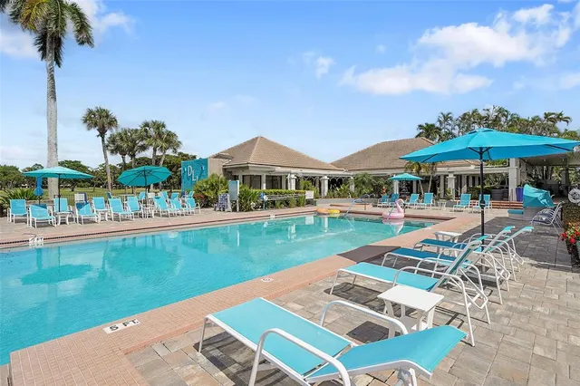 $250,000 | 7951 Eastlake Drive, Unit D, Boca Raton, FL 33433