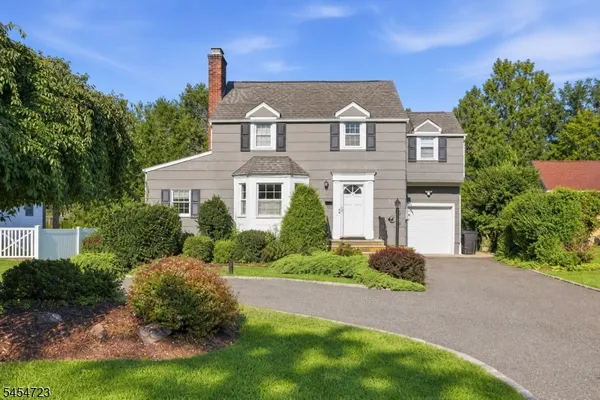$5,200 | 178 Walnut Street, Livingston, NJ 07039