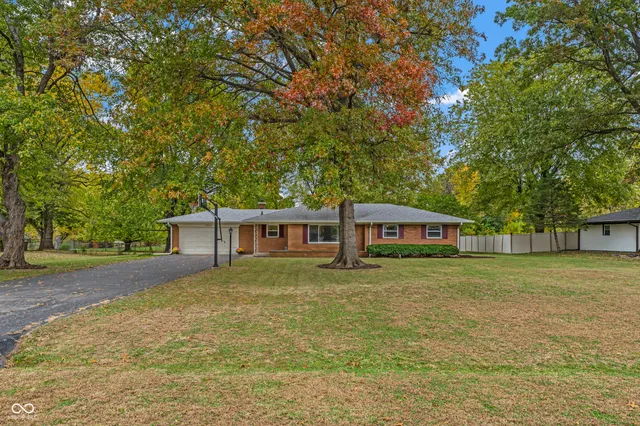 $330,000 | 4904 East 70th Street, Indianapolis, IN 46220