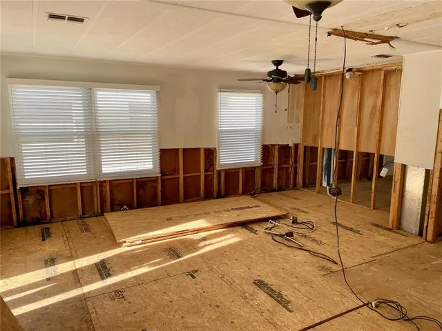 a view of a storage & utility room