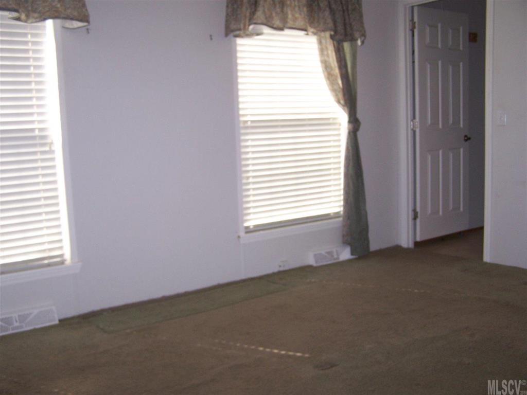 3400 Marvin Butler Road Morganton, NC 28655 - Photo 4 of 21 Gallery Image 4