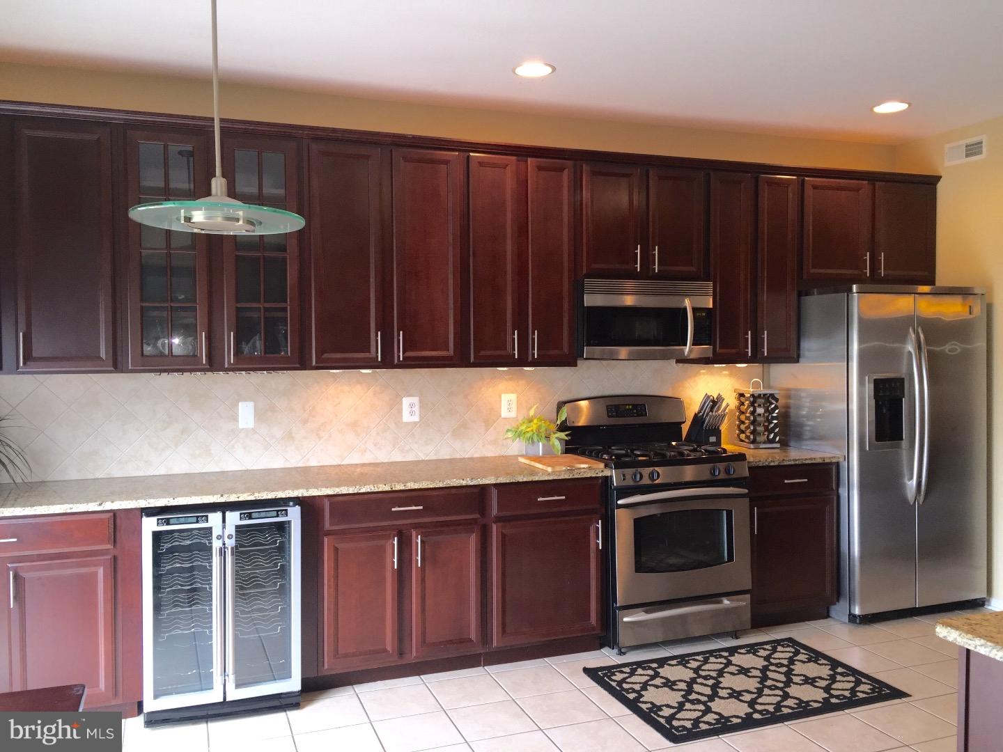 60 Cypress Point Road Westampton, NJ 08060 - Photo 6 of 20 Kitchen