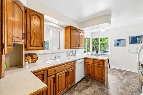 $600,000 | 180 Estes Street, Lakewood, CO 80226