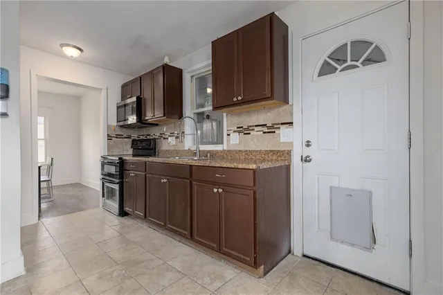 $199,950 | 2020 North 3rd Street, Kansas City, KS 66101