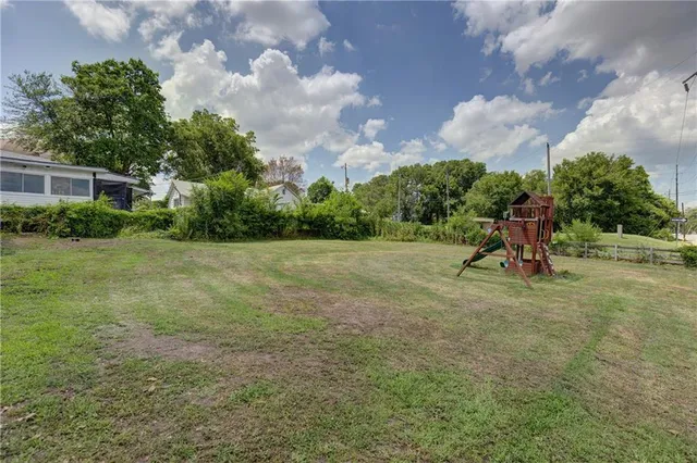 $199,950 | 2020 North 3rd Street, Kansas City, KS 66101