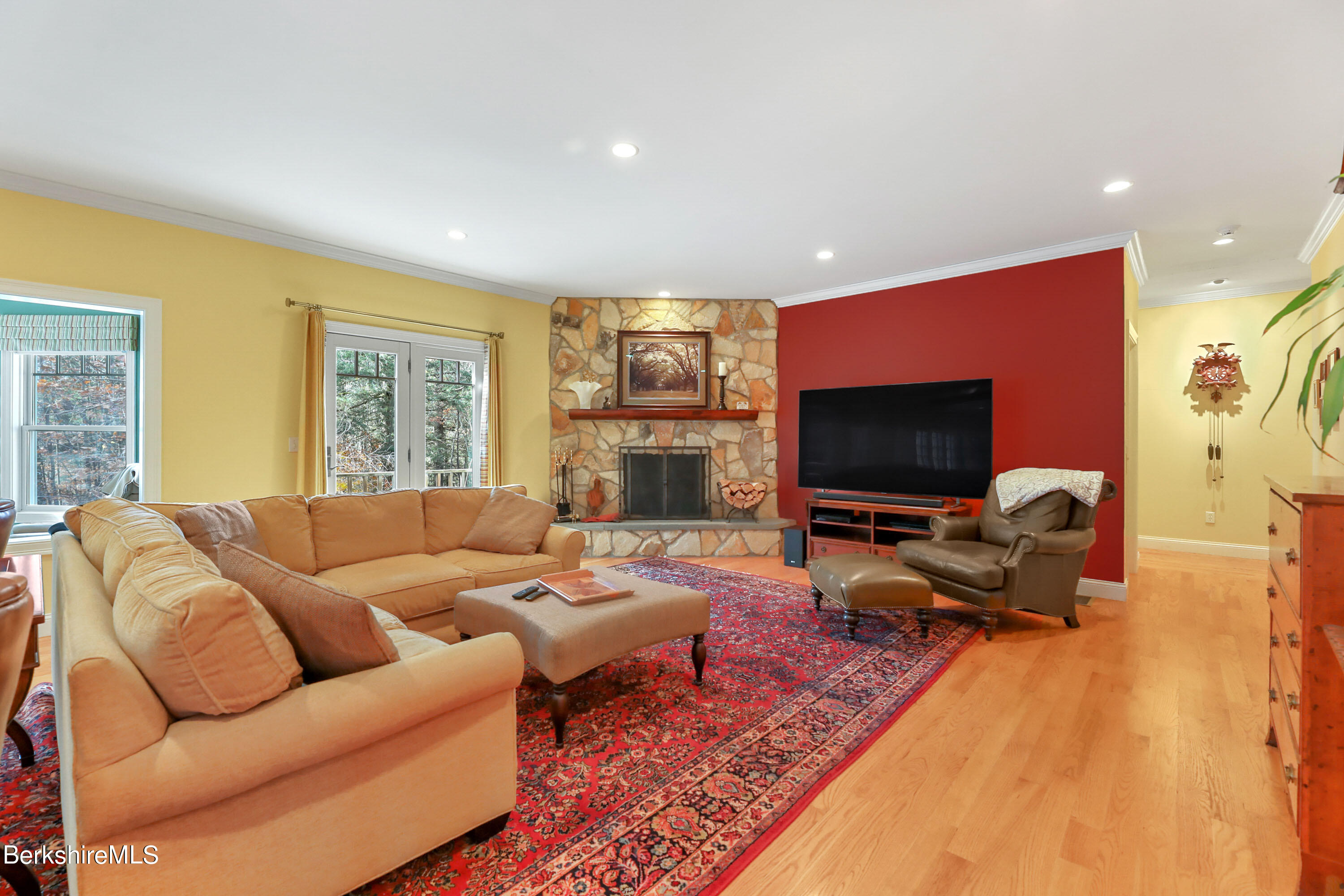 290 Chanterwood Road Lee, MA 01238 - Photo 15 of 30 45 Living Room copy