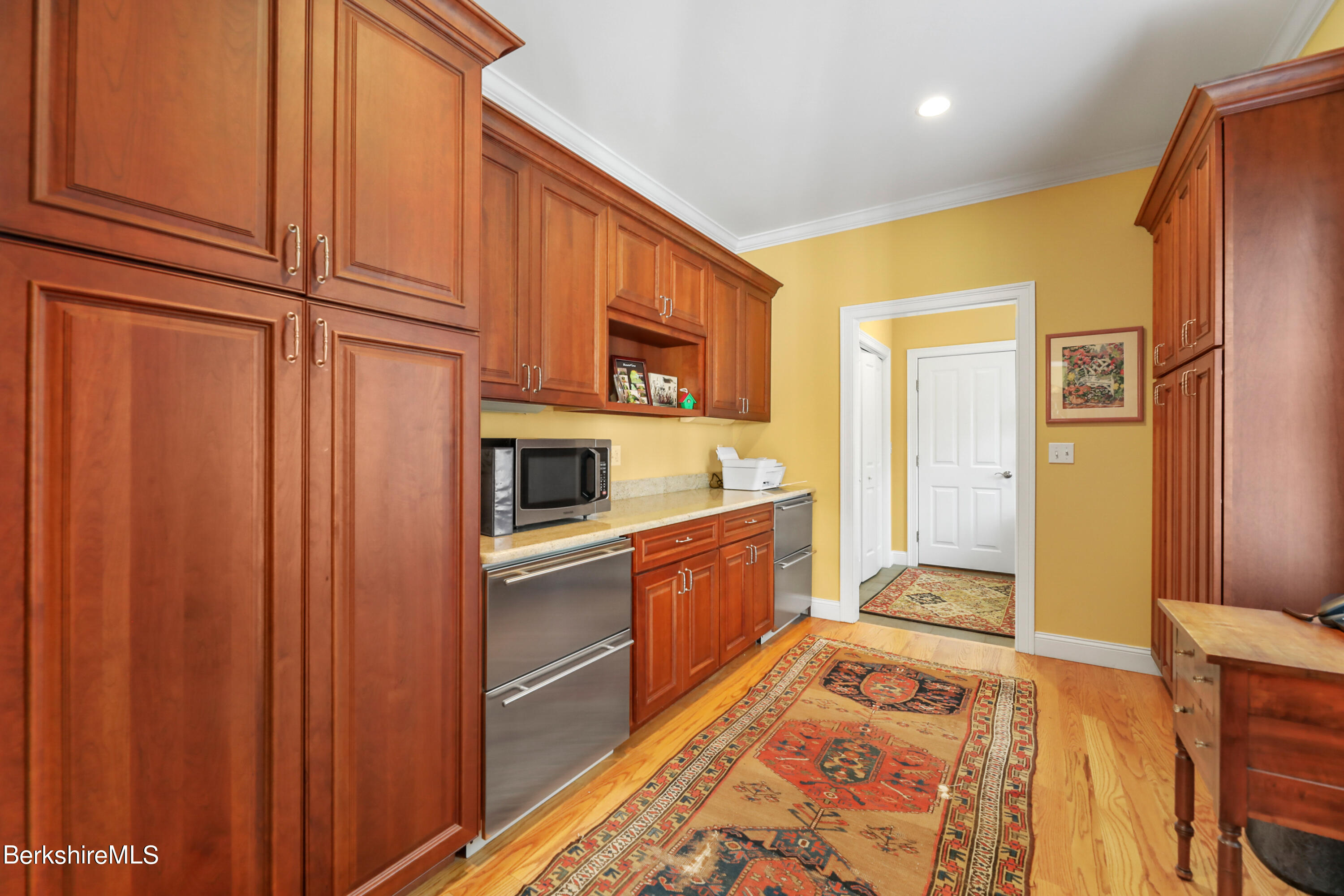 290 Chanterwood Road Lee, MA 01238 - Photo 17 of 30 113 Pantry