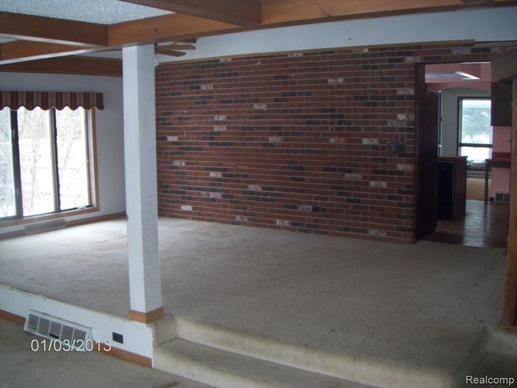 8090 Arendt Road Yale, MI 48097 - Photo 9 of 25 Family room