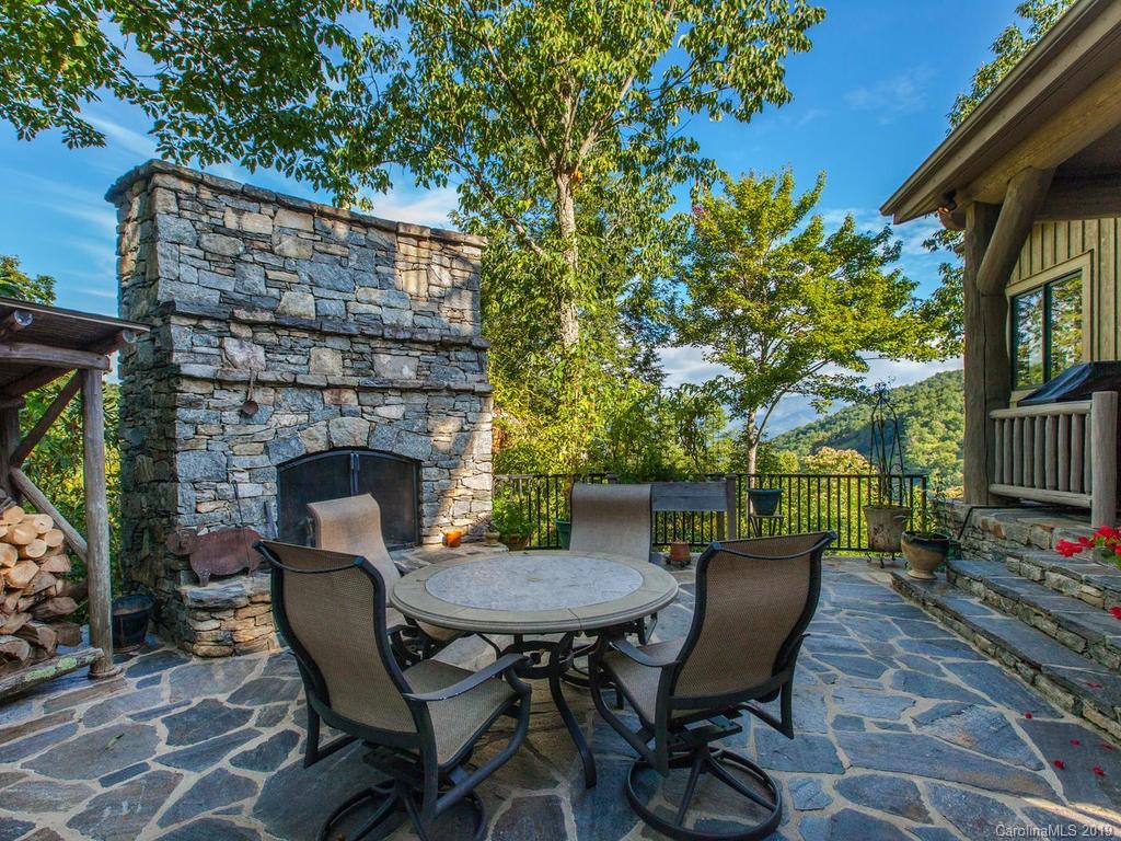 966 East Clubhouse Road, Unit 78 Sylva, NC 28779 - Photo 16 of 45 Gallery Image 16