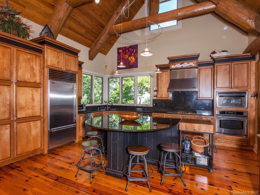 966 East Clubhouse Road, Unit 78 Sylva, NC 28779 - Photo 8 of 45 Gallery Image 8