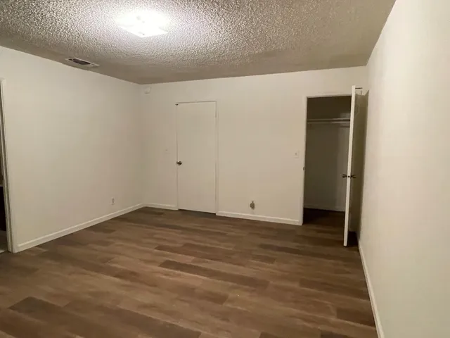 $395,000 | 14853 West Middleton Avenue, Kerman, CA 93630