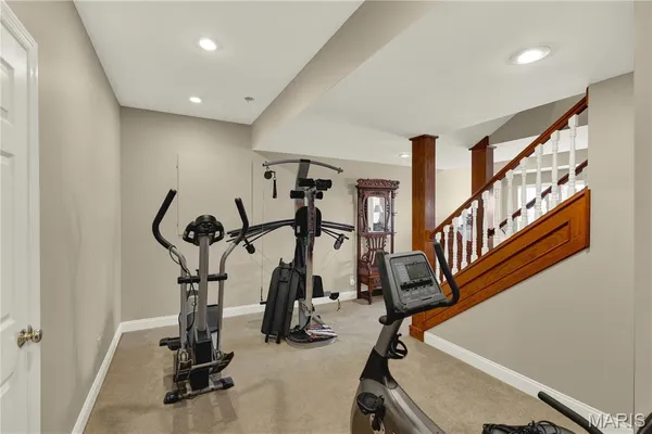 $825,000 | 364 Whispering Forest Lane, Pacific, MO 63069