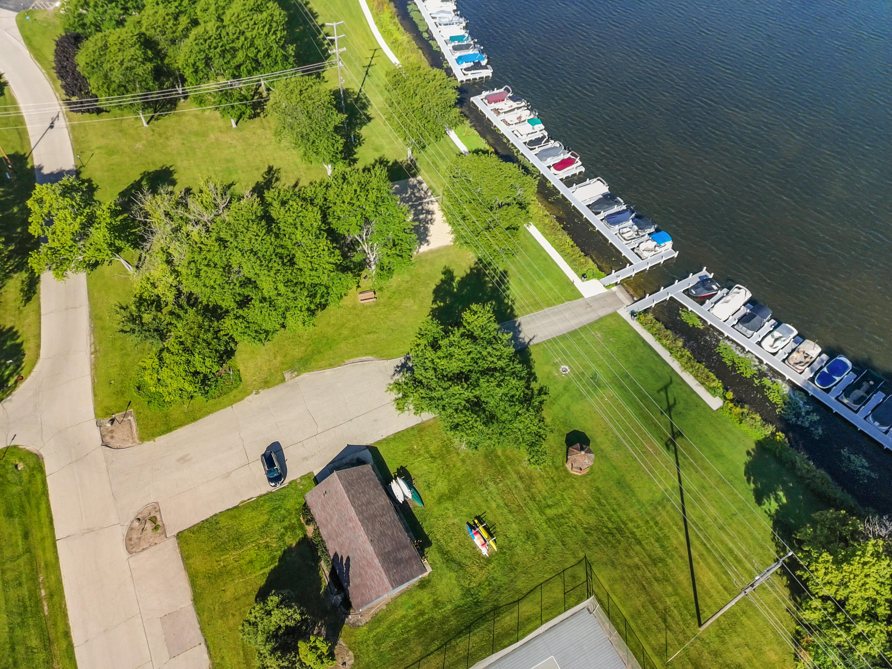 92 Red Chimney Road, Unit 3 Geneva, WI 53147 - Photo 26 of 41 Boat Launch