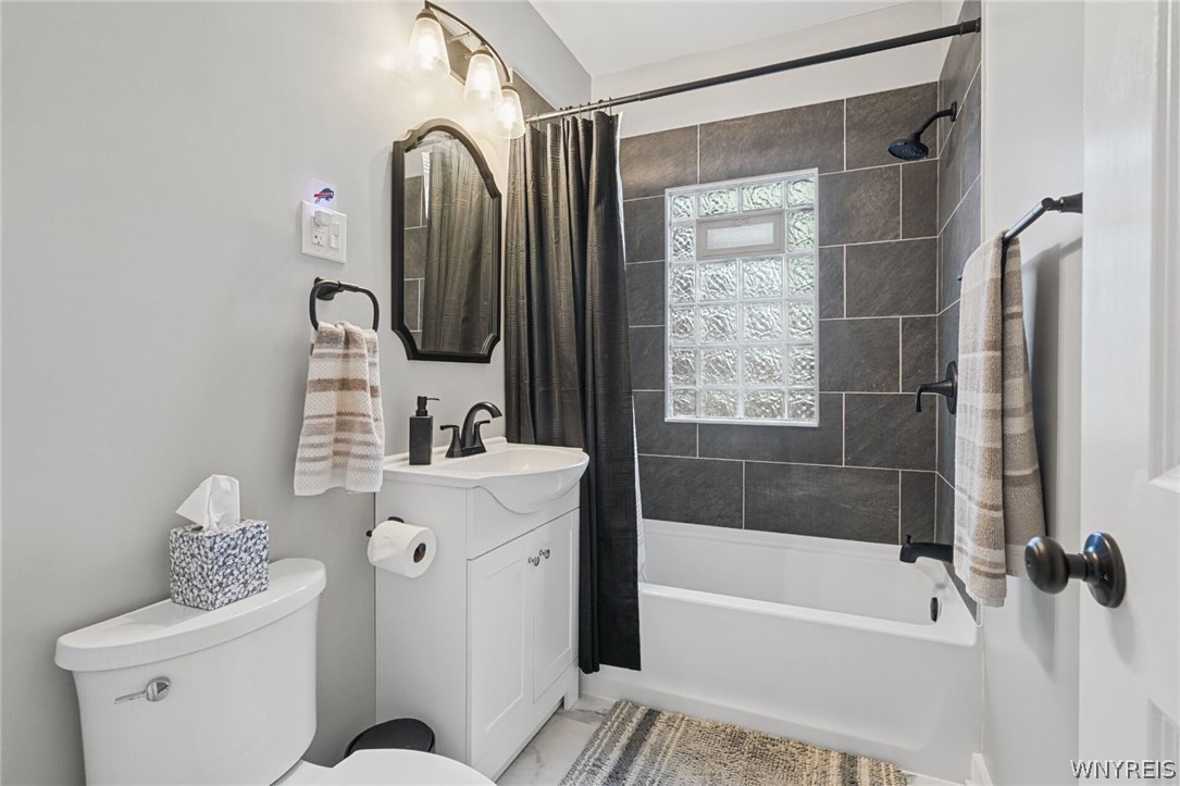 4812 Bayview Road Hamburg, NY 14075 - Photo 21 of 44 Beautiful renovated 1st floor bathroom