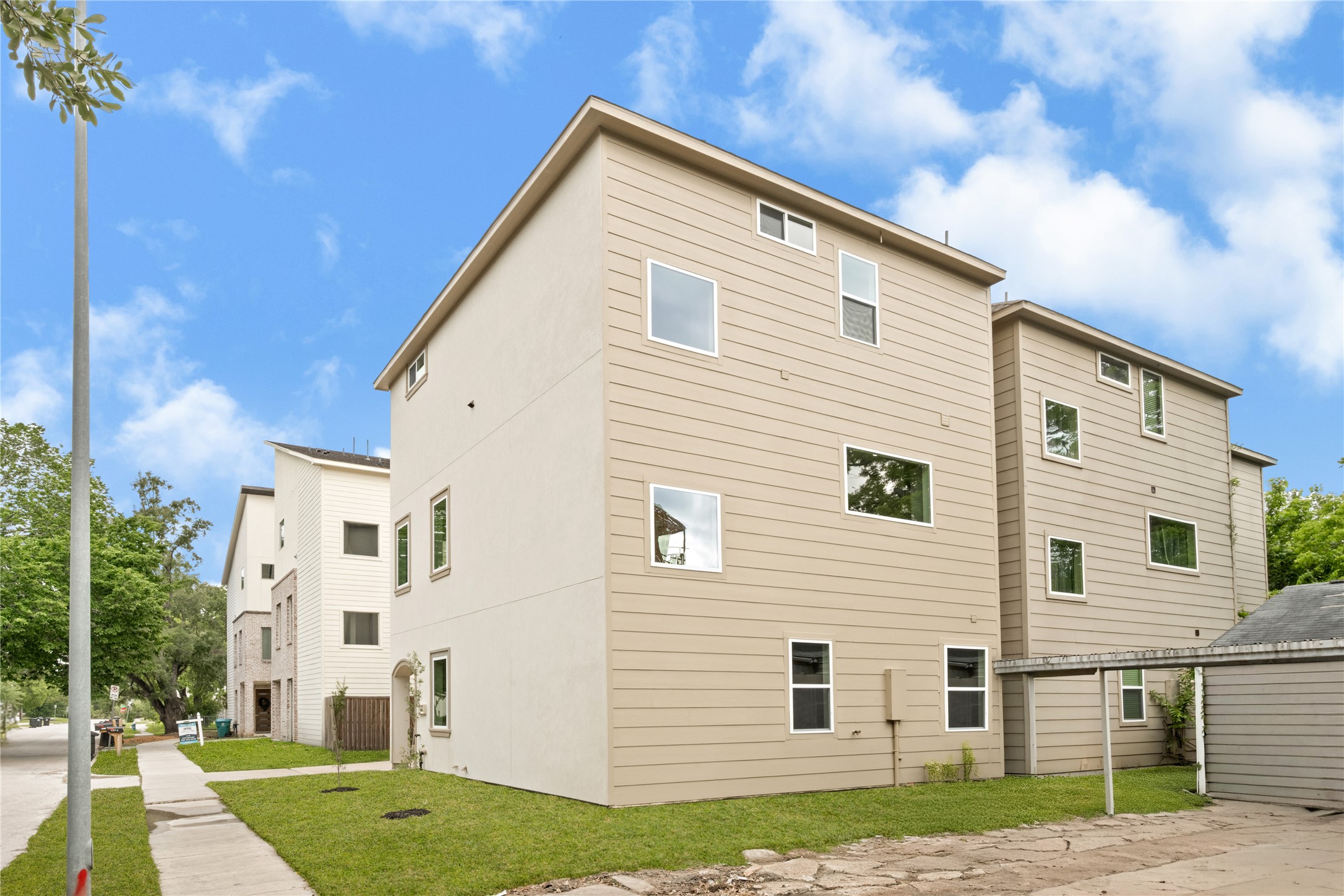 3335 Kilgore Street Houston, TX 77021 - Photo 4 of 27