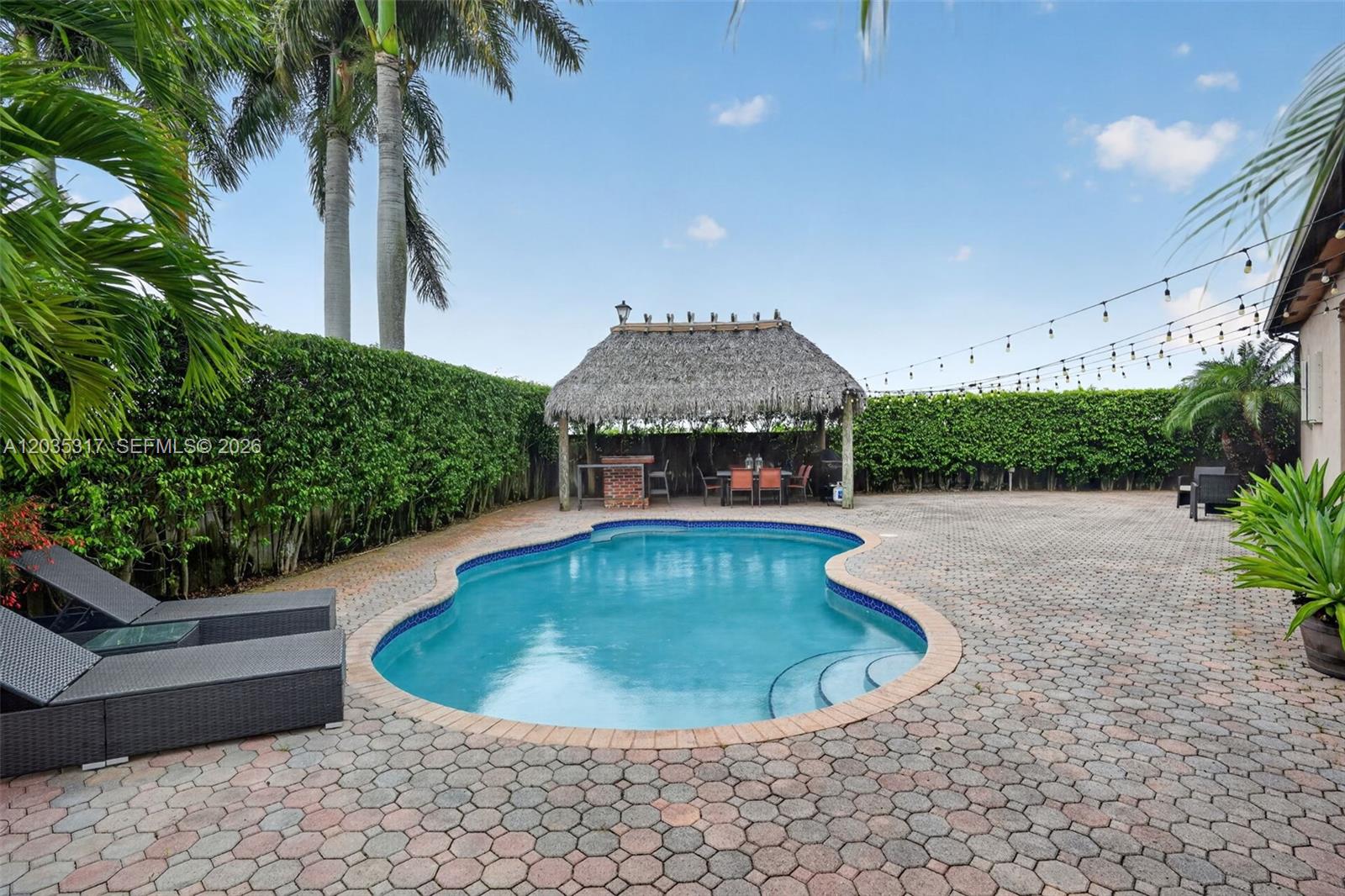 8216 Southwest 166th Place Miami, FL 33193 - Photo 49 of 58