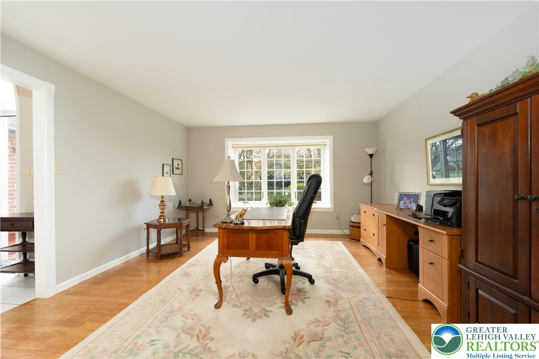 2951 Exeter Drive Emmaus, PA 18049 - Photo 18 of 44