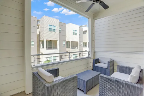 $2,650 | 2781 Clinton Drive, Houston, TX 77020