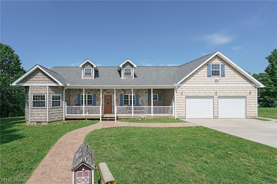 373 Stiers Road Waterford, OH 45786 - Photo 2 of 17