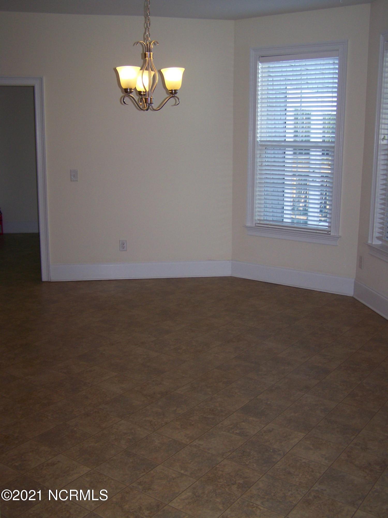 635 Gilbert Road Southeast Bolivia, NC 28422 - Photo 29 of 94 100_2327