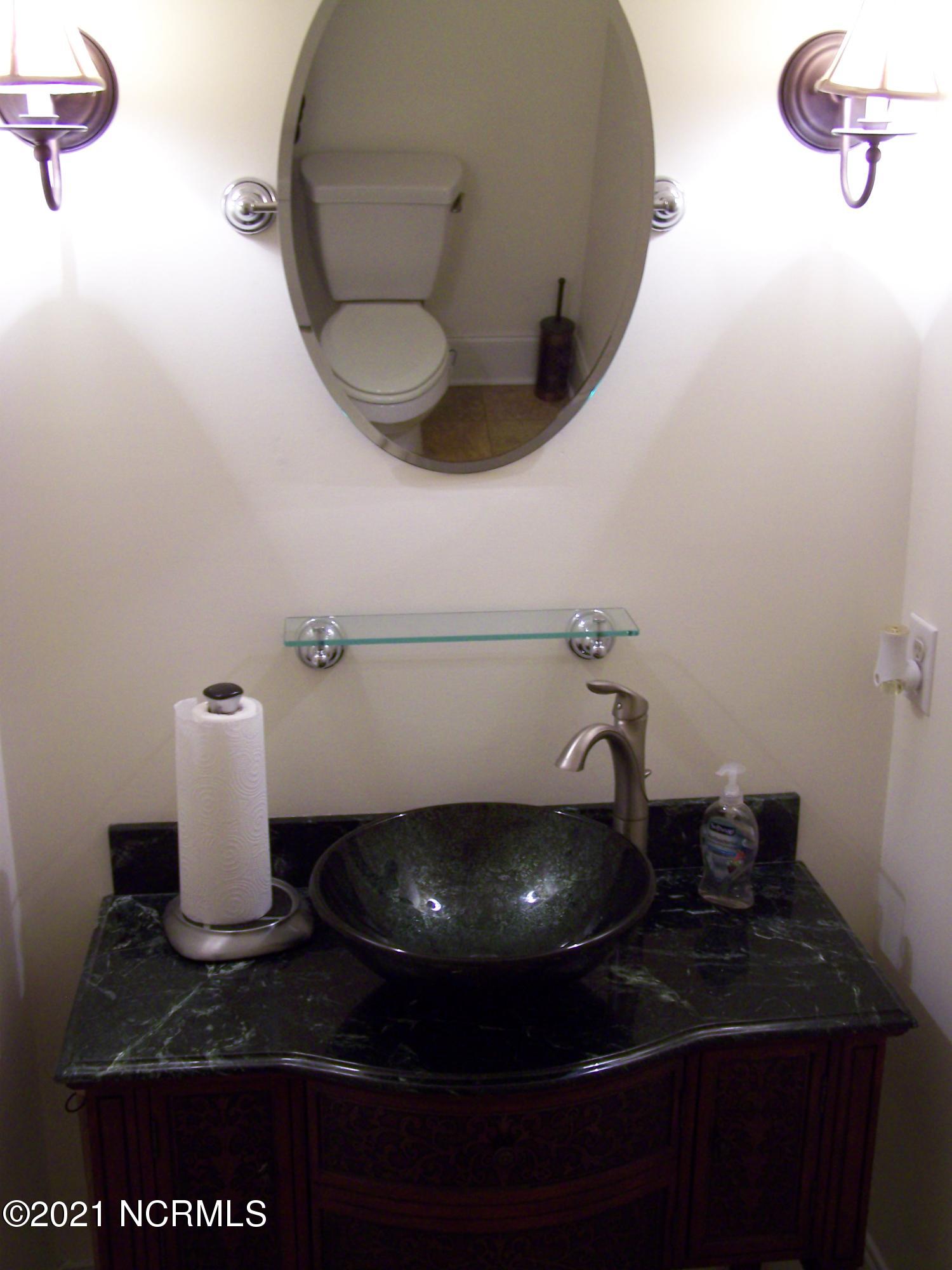 635 Gilbert Road Southeast Bolivia, NC 28422 - Photo 41 of 94 HALF BATH