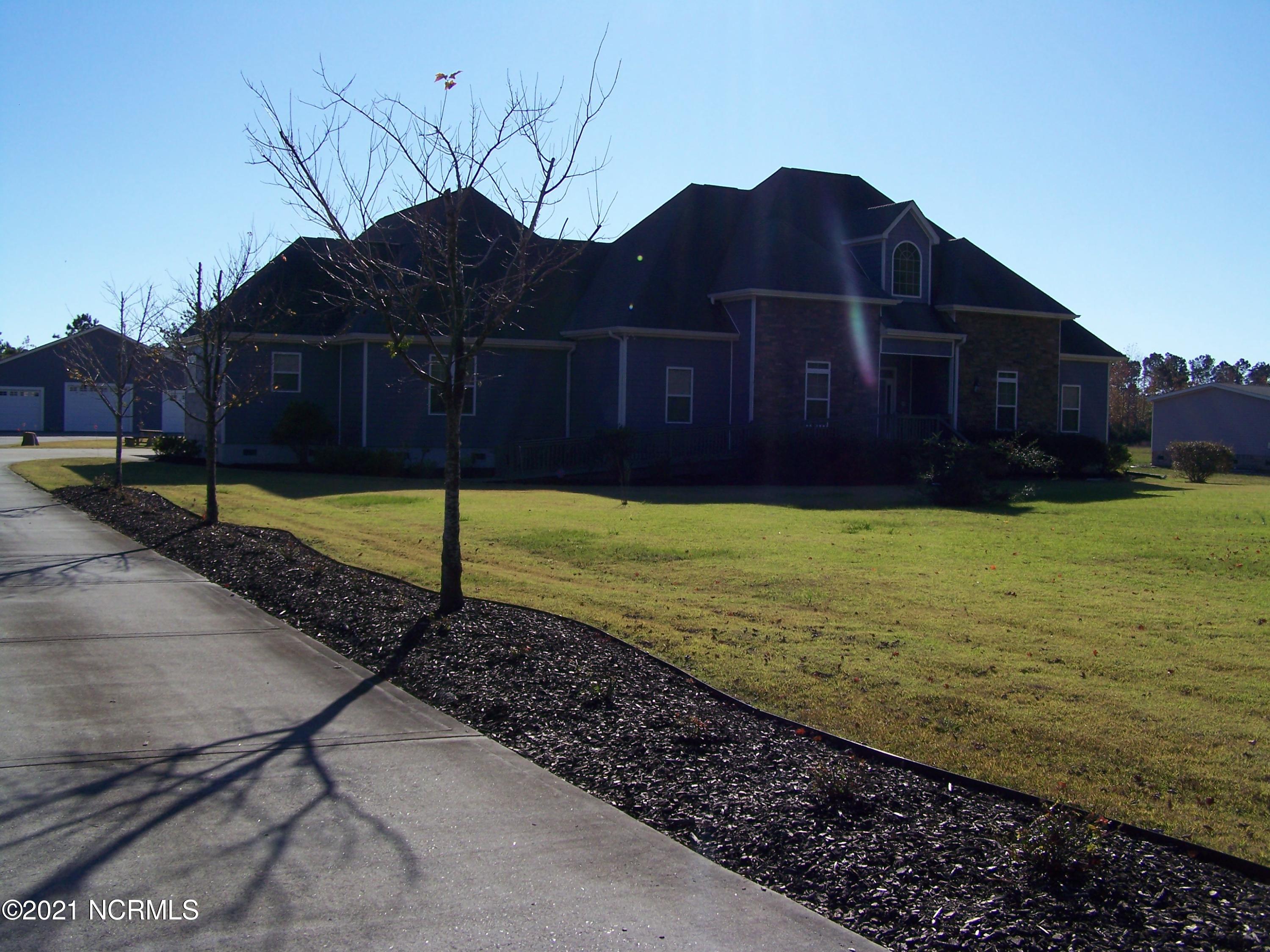 635 Gilbert Road Southeast Bolivia, NC 28422 - Photo 5 of 94 100_2139