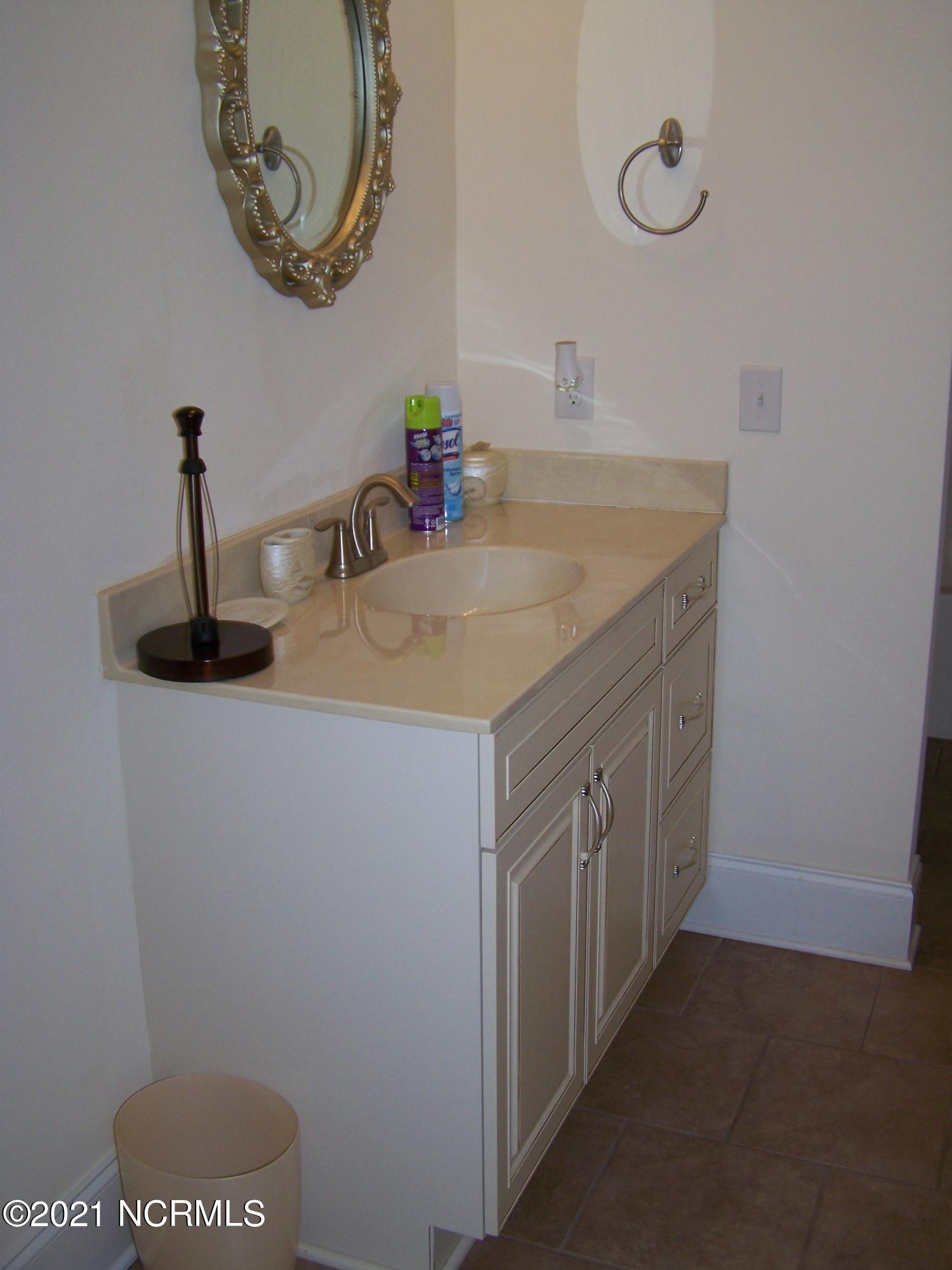 635 Gilbert Road Southeast Bolivia, NC 28422 - Photo 57 of 94 100_2362