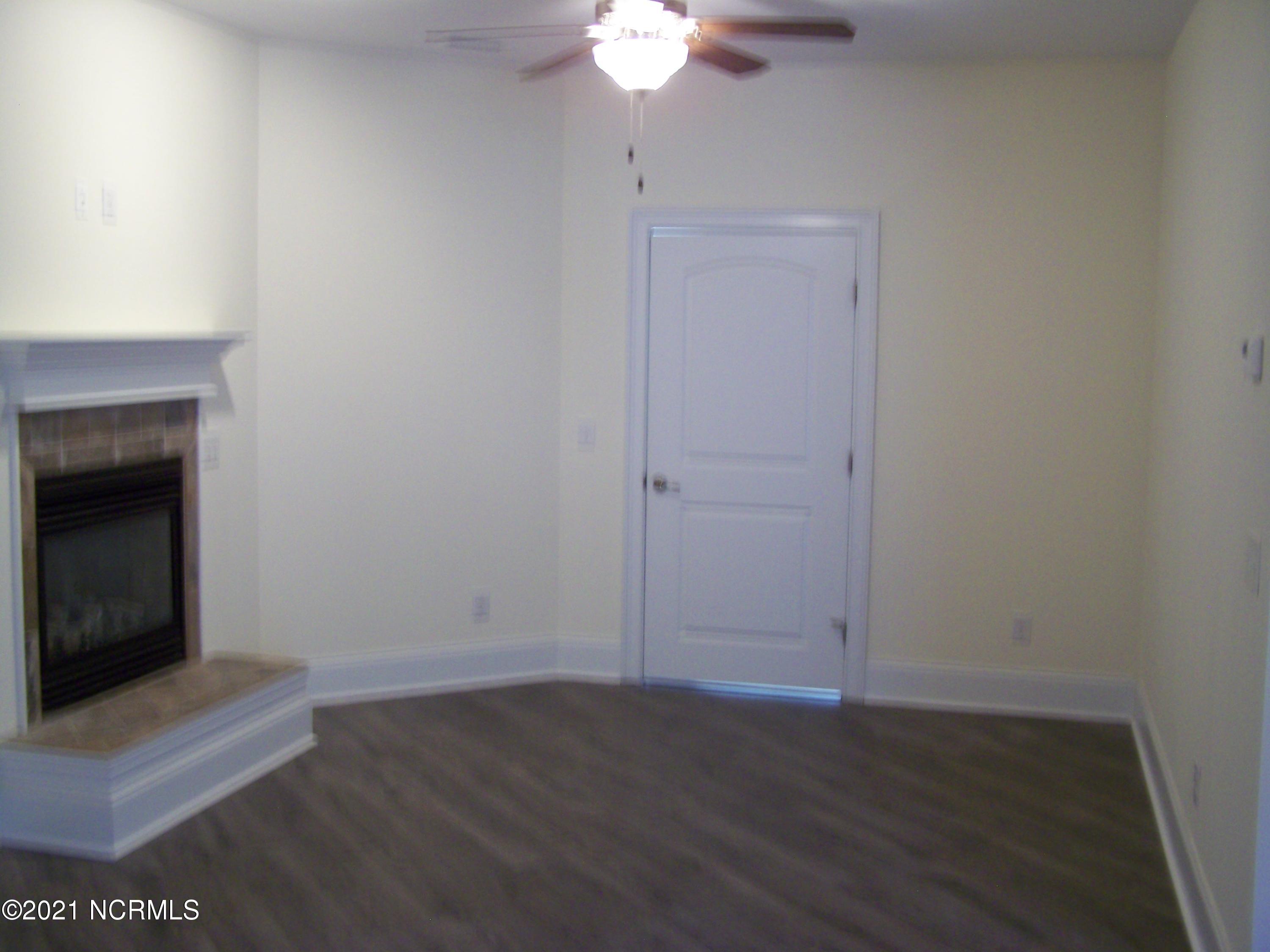 635 Gilbert Road Southeast Bolivia, NC 28422 - Photo 72 of 94 100_2209