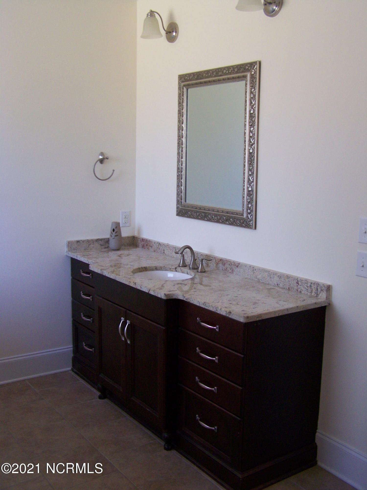 635 Gilbert Road Southeast Bolivia, NC 28422 - Photo 77 of 94 100_2217