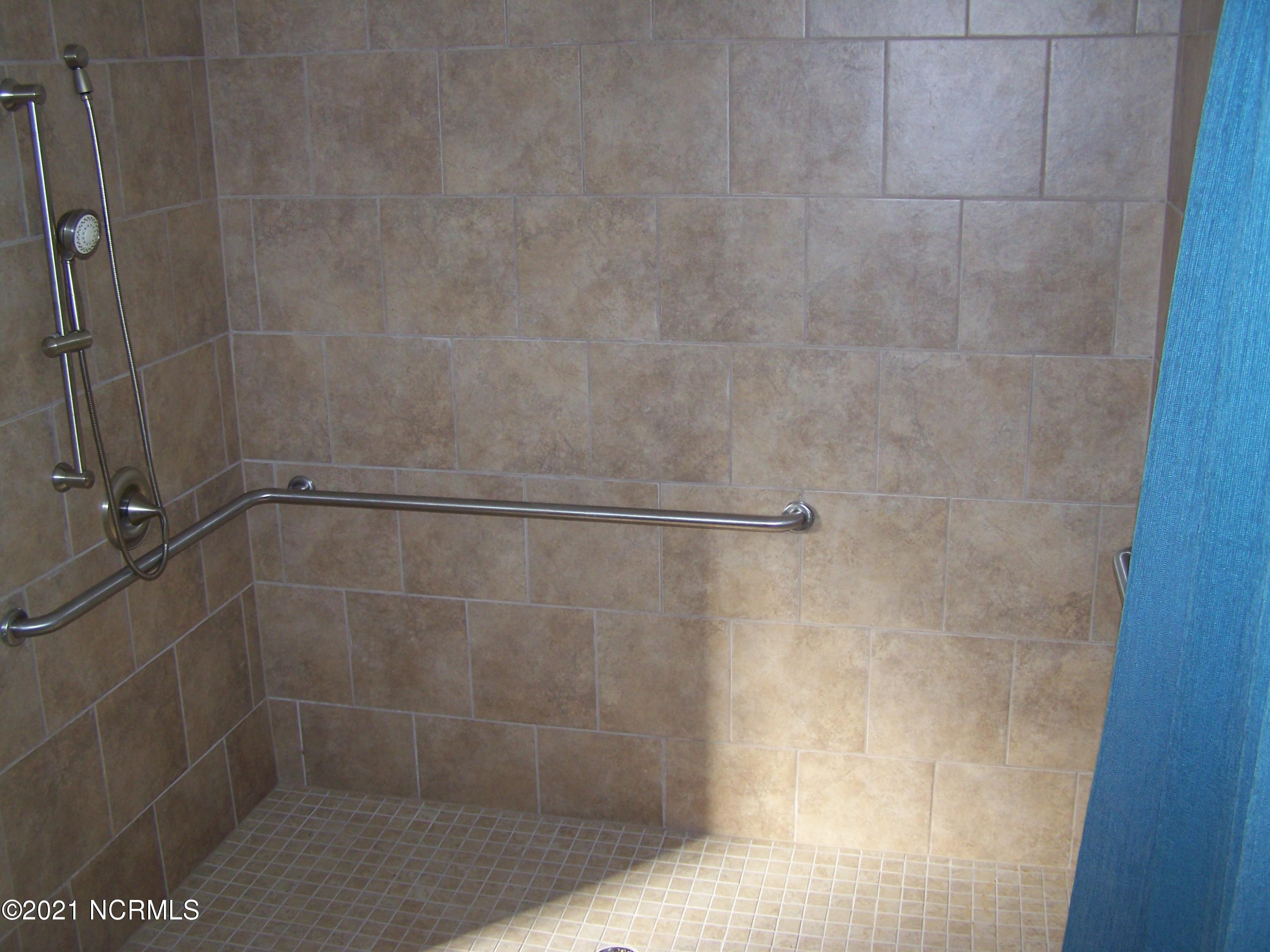 635 Gilbert Road Southeast Bolivia, NC 28422 - Photo 81 of 94 100_2354
